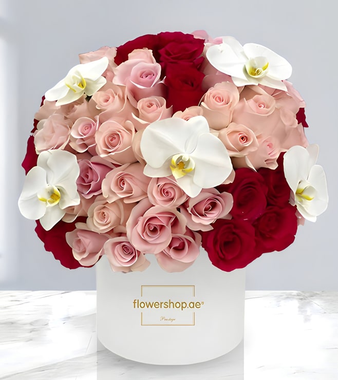 Gentle Embrace Rose Hatbox