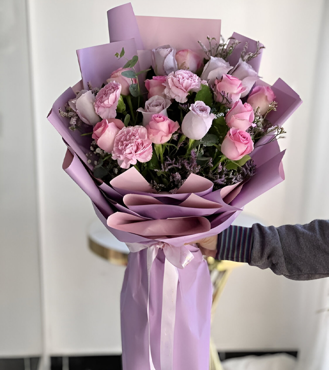 Whispering Elegance Bouquet, Emirati Women's Day Gifts