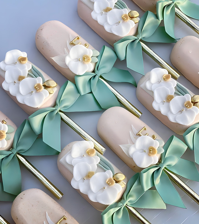 White Bloom Cakesicles