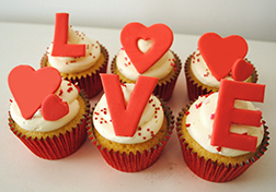 Forever Love - 6 Cupcakes