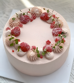 Strawberry Dollop Cake