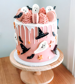 Boo-tiful Treat Cake