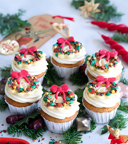 Christmas Wreath Cupcakes