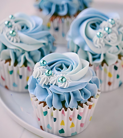 Exquisite Swirls Cupcakes