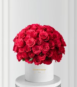 Scarlet Dreams Hatbox