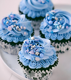 Vintage Blue Cupcakes