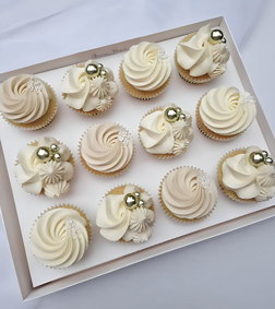 Wintry Swirls Cupcakes